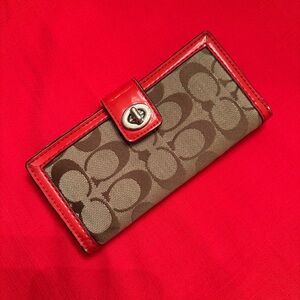 Coach Park Signature Bifold Turn Lock Wallet